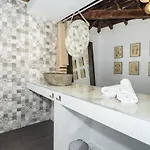 Cactus Coliving & Coworking *