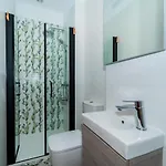 Cactus Coliving & Coworking ベッド・アンド・ブレックファスト アロナ