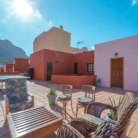 Cactus Coliving & Coworking Bed and Breakfast Arona (Tenerife)