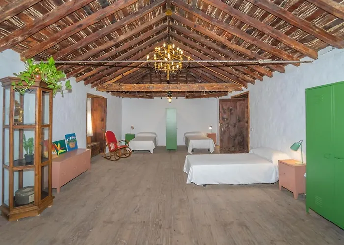 Cactus Coliving & Coworking Arona (Tenerife)