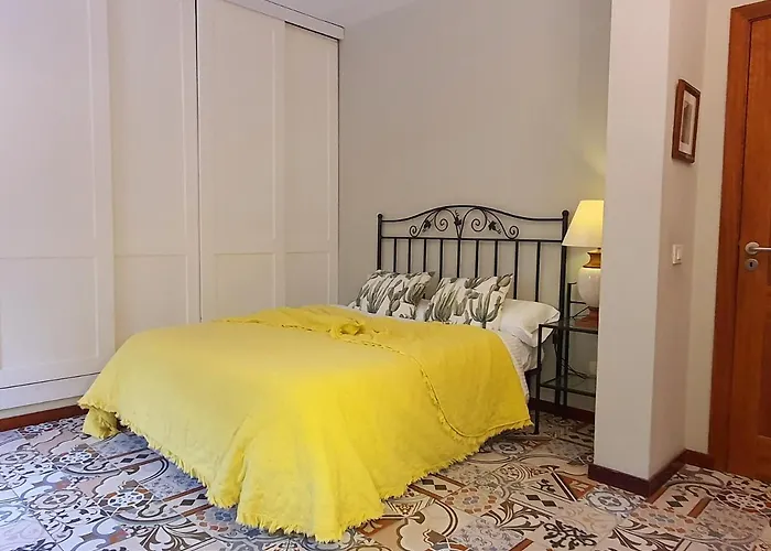 Bed and Breakfast Cactus Coliving & Coworking Arona (Tenerife)