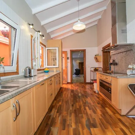 Cactus Coliving & Coworking Bed and Breakfast *
